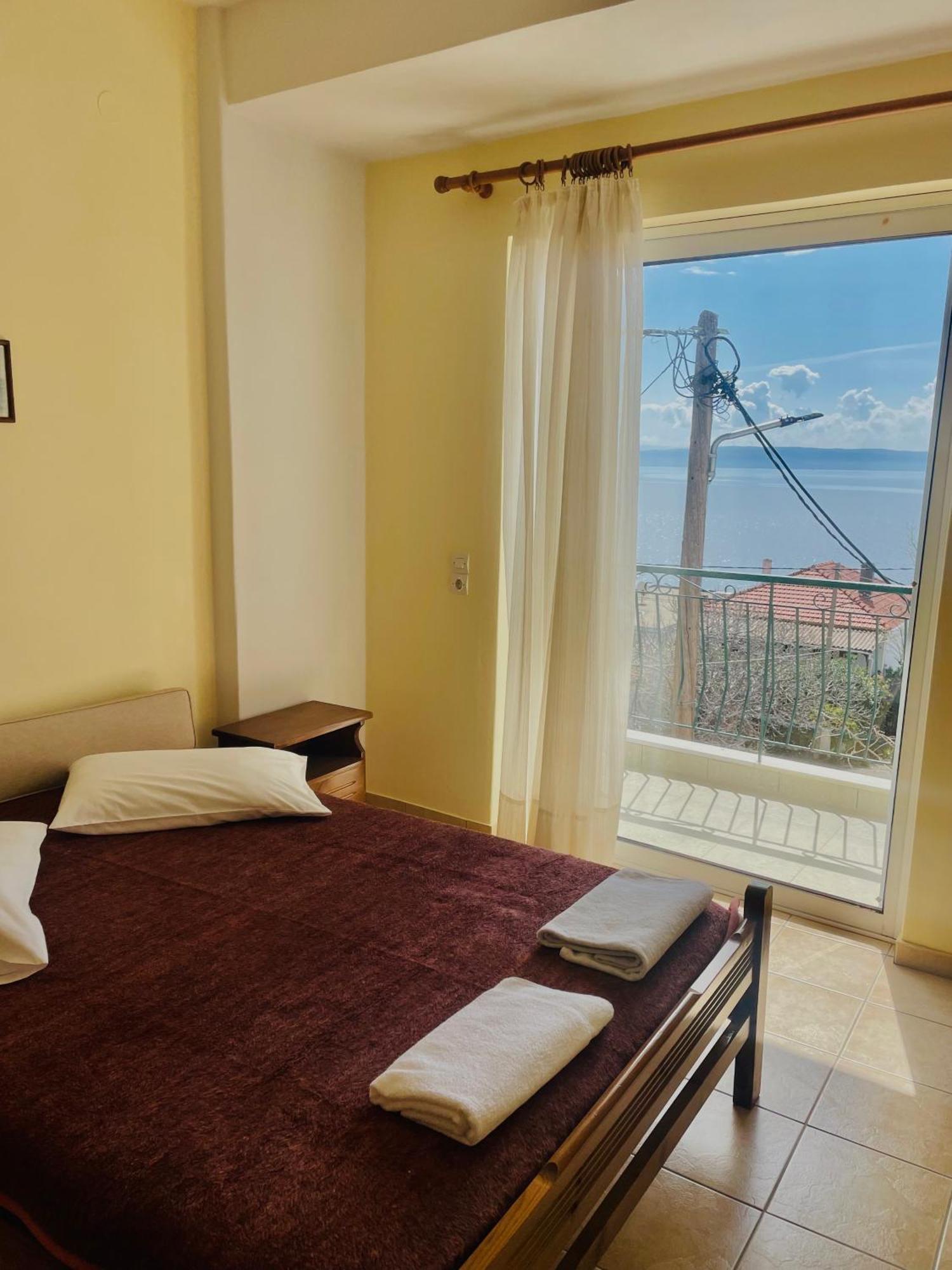 Tasos Manaritsas Rooms Khronia ภายนอก รูปภาพ